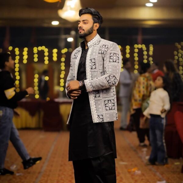 A Black Kurta Pajama With A Trending Design Paired With A Luxury Jacket Set - Image 2